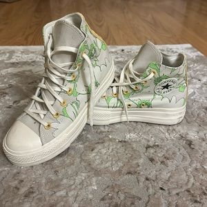 Platform Converse